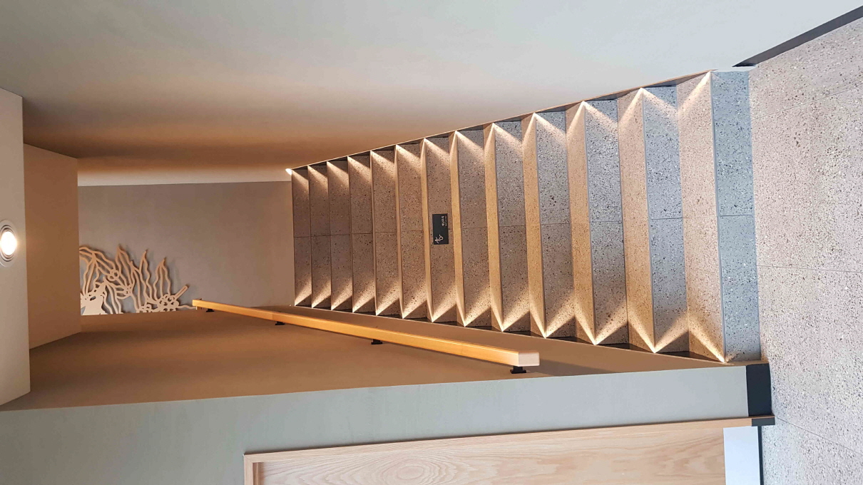 2948761915_6XS2VyGH_31e90053129af2d8e0d88e4a86c09727b1d59193.jpg 이미지크게보기