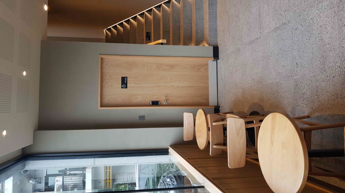 2948761915_duA8cnaK_3a28d23cf623474f9eb5ba05fe4fb9633248f944.jpg 이미지크게보기