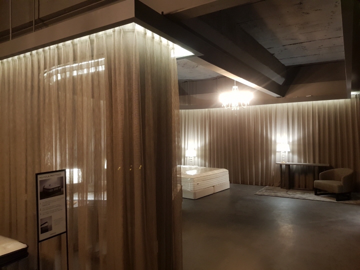 3698599459_63sL2IRq_1edd55a5eb2a30ef9ce8d24b87e33a5c8462d29e.jpg 이미지크게보기