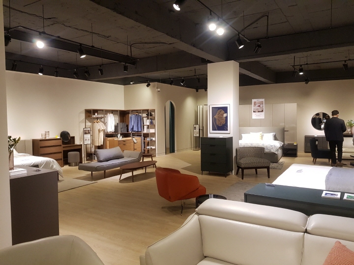 3698599459_AGvouCHI_63d2a74d4c771f6daabe860f5a256a2d5a3efb6a.jpg 이미지크게보기