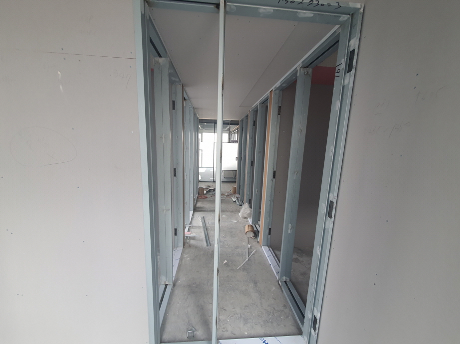 3698599459_LHXOicrD_1561d28a0ee84b2cb0e395640995875002f08c34.jpg 이미지크게보기