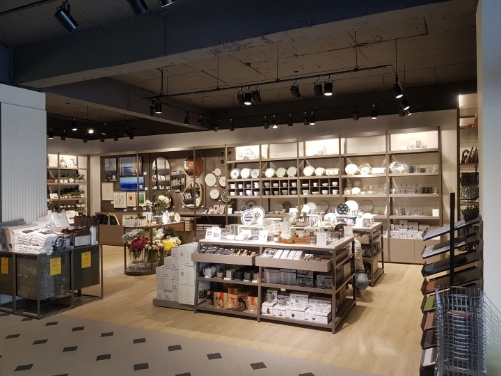 3698599459_SdGI74vU_6231757d664fccf07f48001356198bb7571f200d.jpg 이미지크게보기