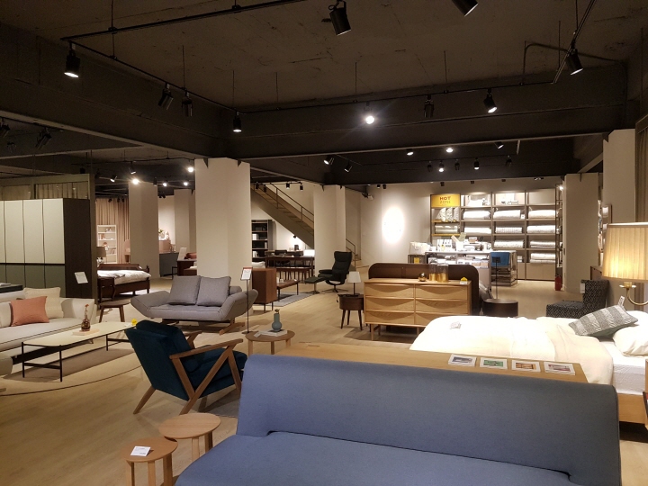 3698599459_wRr5O7hH_0b70b8dd638ac449a8540374149d9dfbe8306bed.jpg 이미지크게보기